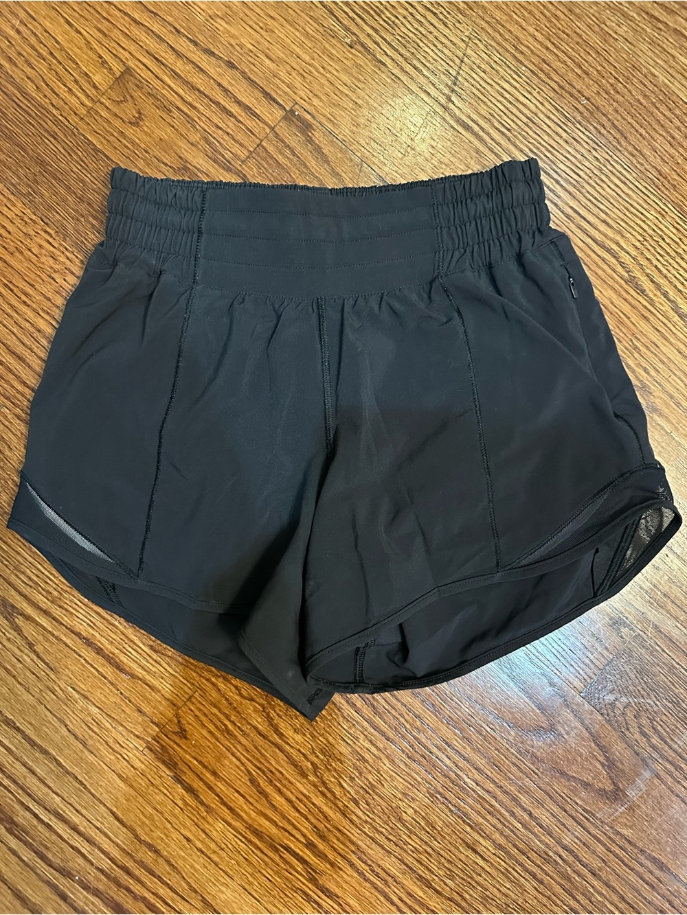 Women's Black Hotty Hot Short 0 tall